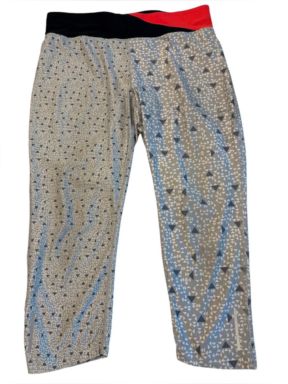 NIKE DRI FIT Capri Crop Legging Light Gray Size Large